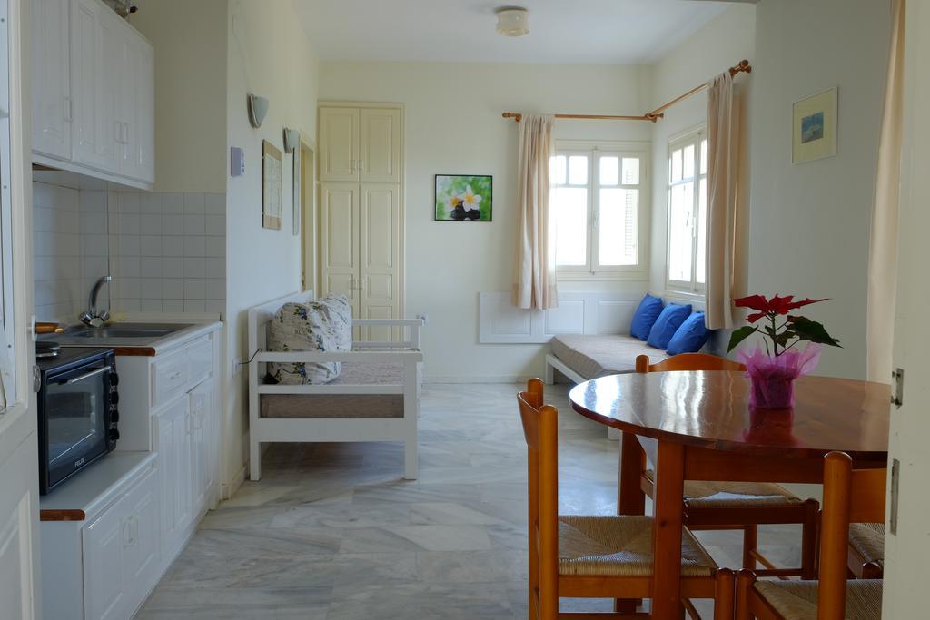 Dialinas Apartments Istron Oda fotoğraf