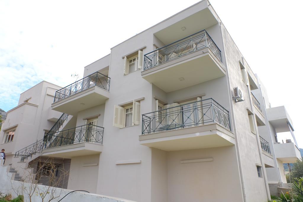 Dialinas Apartments Istron Dış mekan fotoğraf